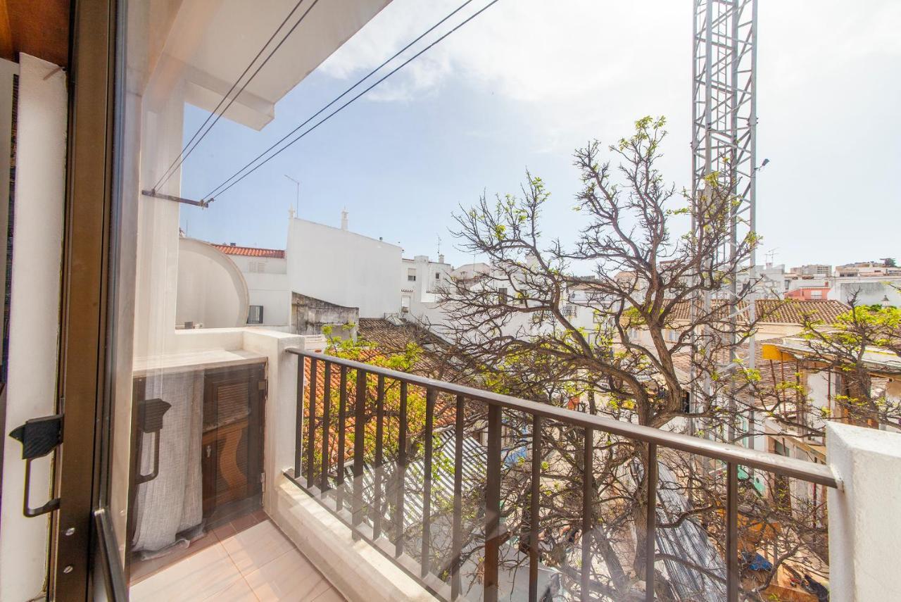B78 - Fragoso Downtown Apartment 拉哥斯 外观 照片